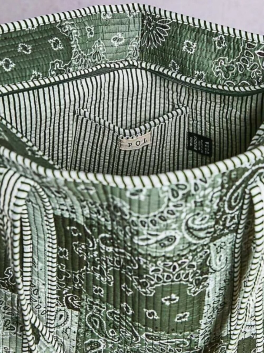 POL Green Cream Quilted Cotton Tote Shoulder Bag Zipper Large Travel - Picture 2 of 5